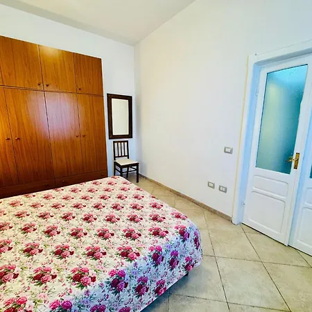 Apartment Asfodeli 19 In Centro